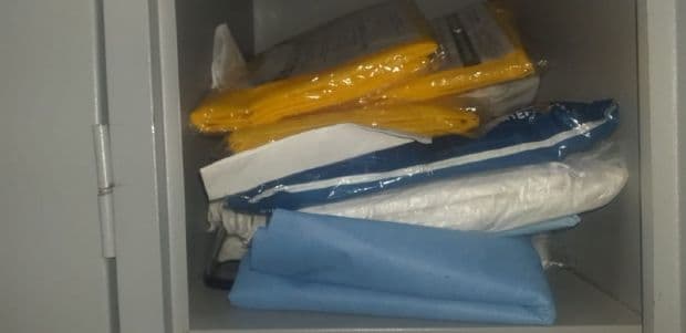 Fiscalização flagra funcionários de Hospital de Referência para Covid-19 escondendo EPI’s