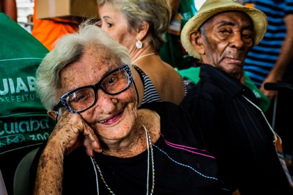 População feliz: Mato Grosso entra no Top 10 nacional em ranking de bem-estar