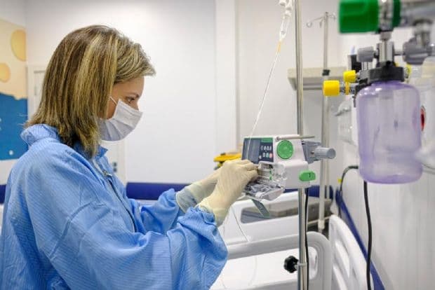 Governo convoca profissionais aprovados para atuar na pandemia em MT; veja lista