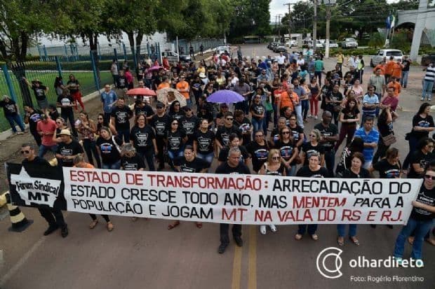 Fórum Sindical diz que lei é covardia e promete reação da classe: estão rasgando a Constituição