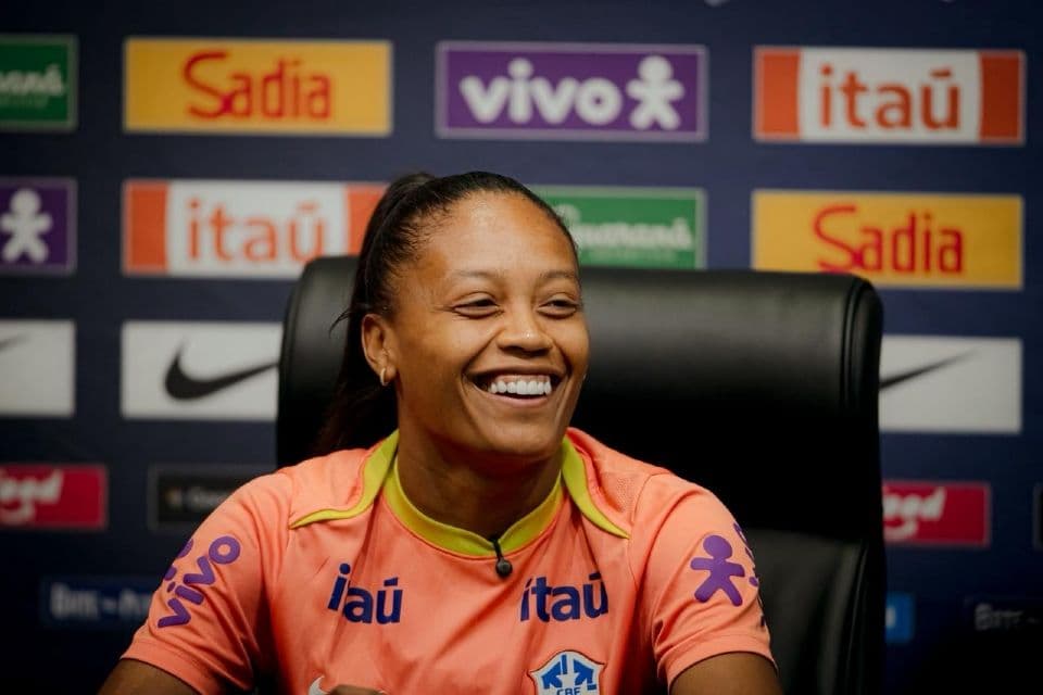 Após 10 anos, Seleção Brasileira Feminina retorna à Cuiabá e Ary Borges destaca que o elenco tem "tudo para ser campeão"; vídeo