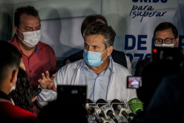 Mauro Mendes não vê prejuízo em empréstimo, diz que recupera dinheiro em um ano e acredita na baixa do dólar