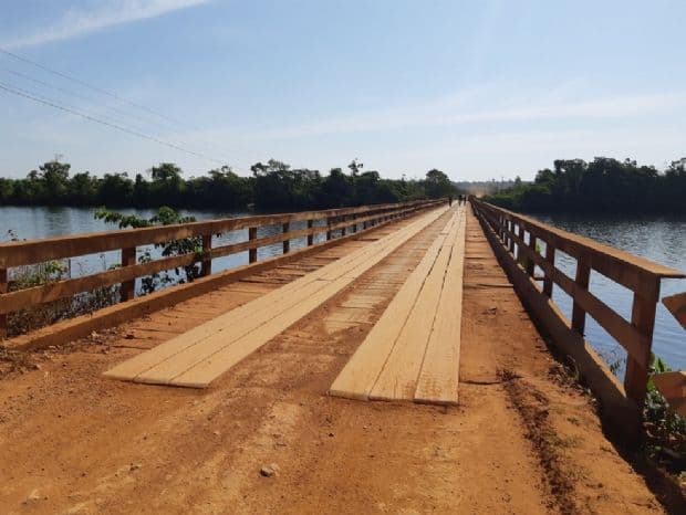 Obras para ponte de concreto sobre o Rio Aripuanã e asfalto em Barra do Bugres são lançadas