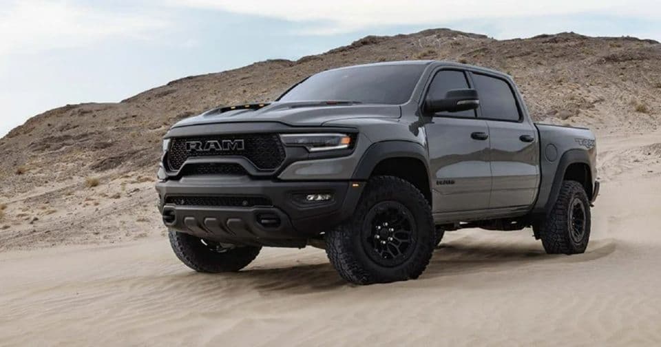 Filho de advogado Renato Nery é detido ao ser flagrado em Dodge RAM sem placas em Cuiabá