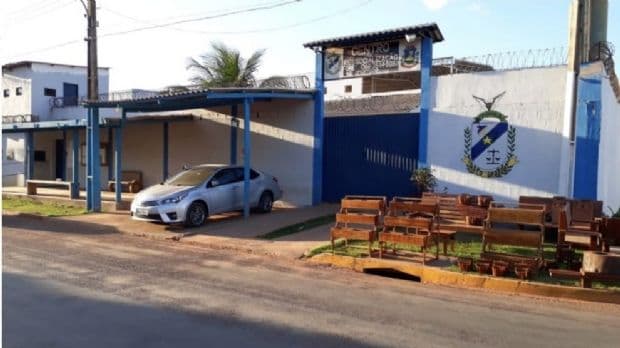 Agentes penitenciários infectados por coronavírus cumprem quarentena em casa