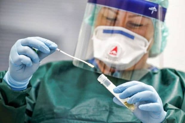 Mais de 600 casos suspeitos de coronavírus ainda aguardam análise do Lacen-MT